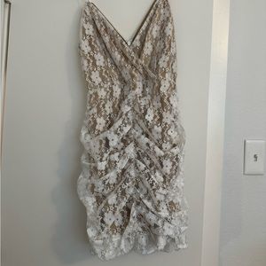 Lulus white lace mini dress never worn